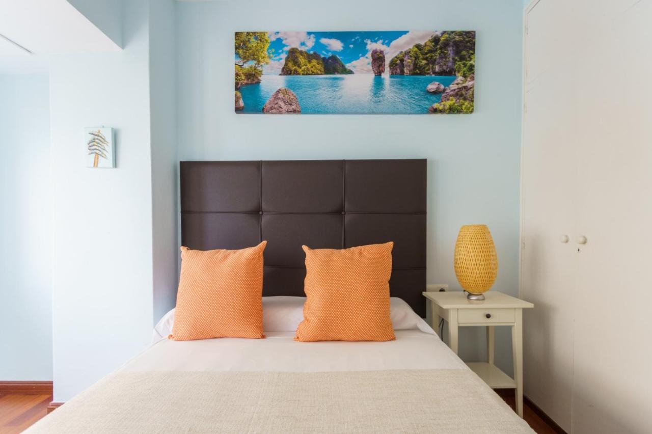 Apartamento Malagueta Малага Екстер'єр фото